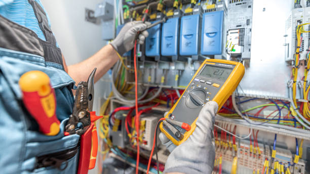 Best Emergency Electrician Near Me  in Green Forest, AR
